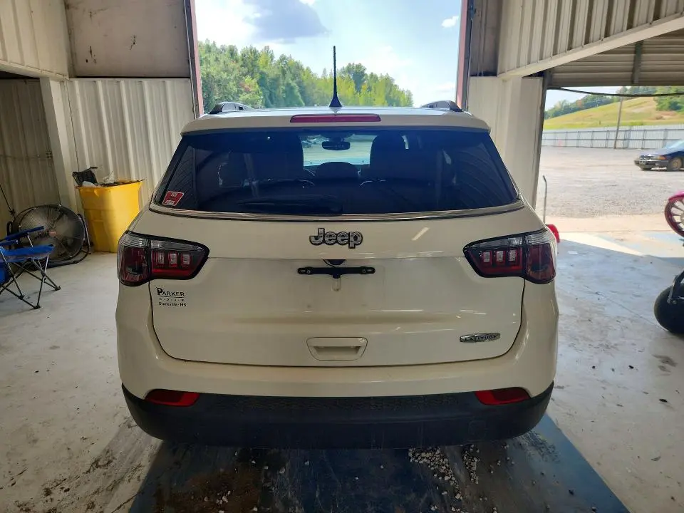 2020 JEEP COMPASS LATITUDE  