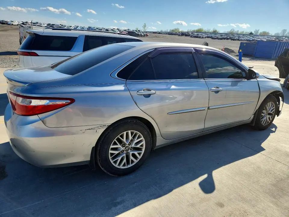 2017 TOYOTA CAMRY LE  