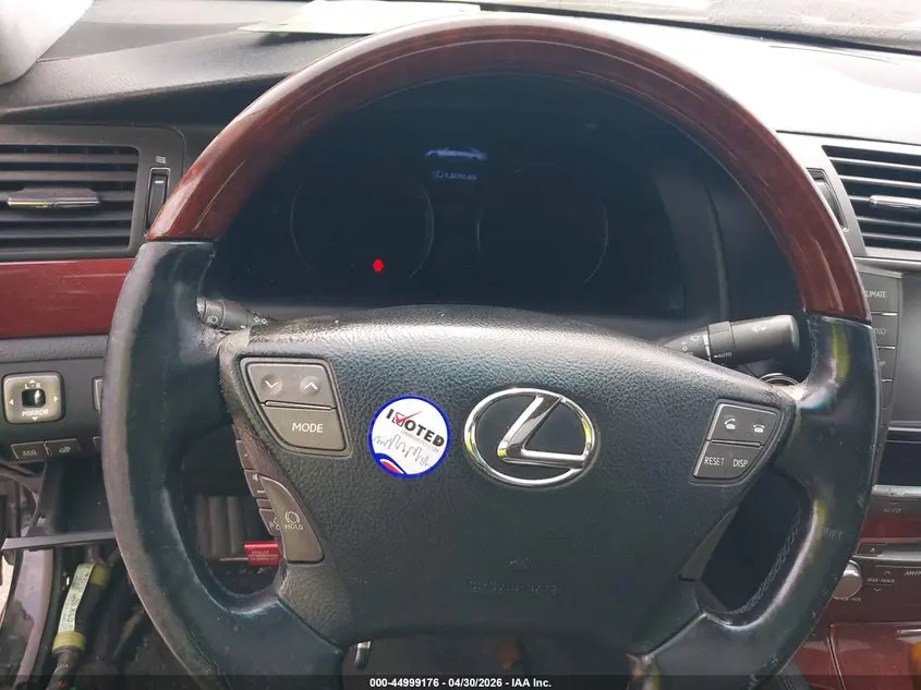 2011 LEXUS LS 460  