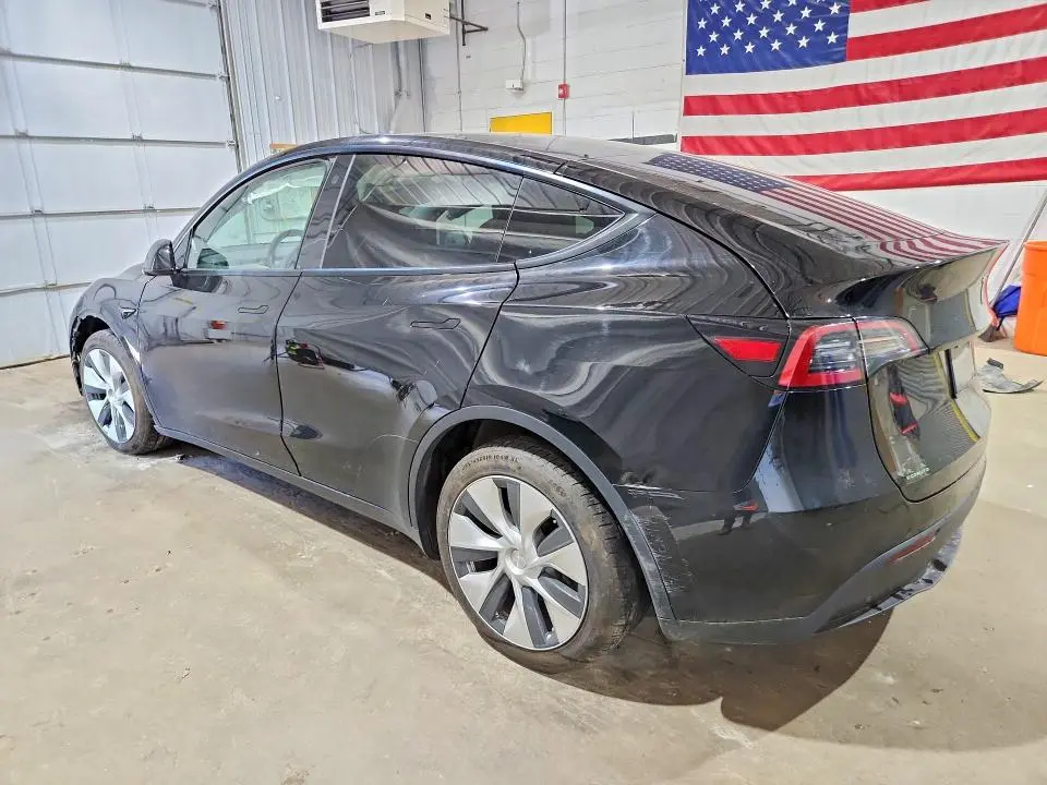2021 TESLA MODEL Y   