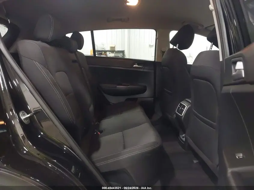 2022 KIA SPORTAGE LX