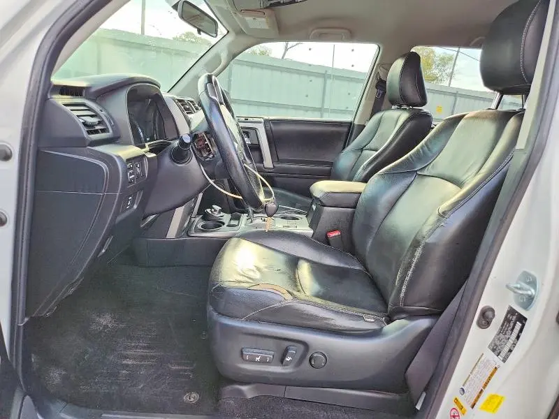 2014 TOYOTA 4RUNNER SR5  