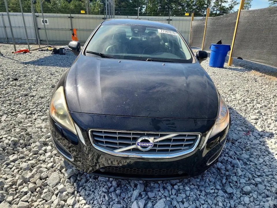 2012 VOLVO S60 T5  