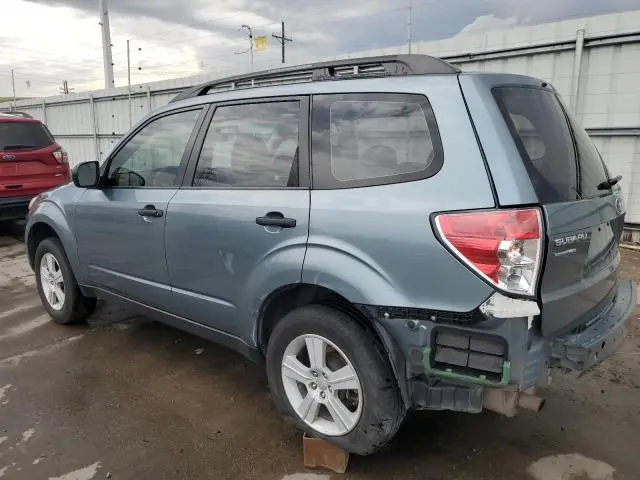 2010 SUBARU FORESTER XS  