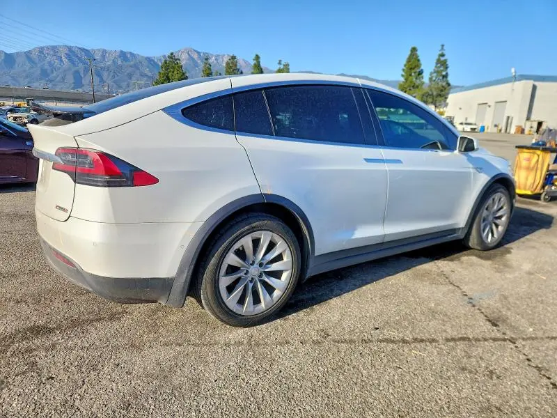 2016 TESLA MODEL X   
