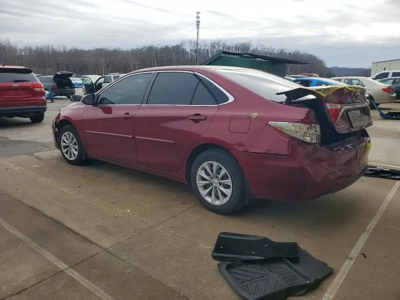 2015 TOYOTA CAMRY LE  