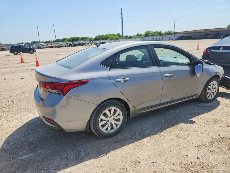 2021 HYUNDAI ACCENT SE  