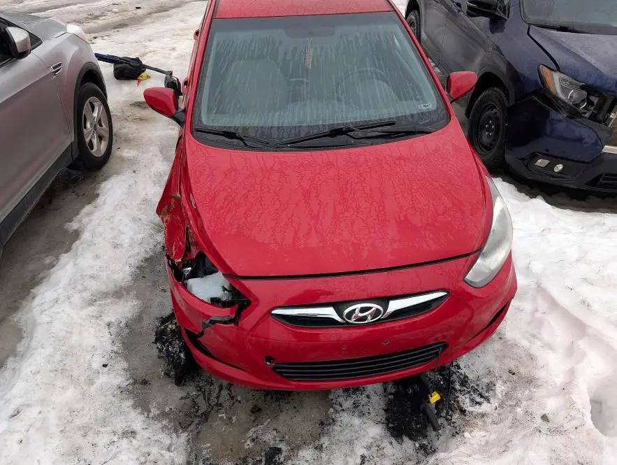 2013 HYUNDAI ACCENT GLS  