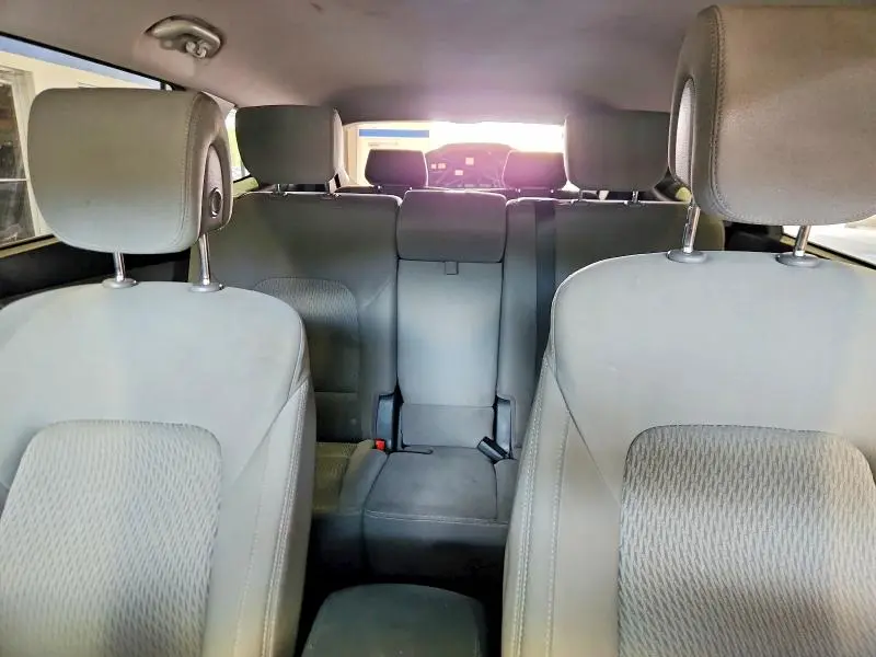 2018 HYUNDAI SANTA FE SE  
