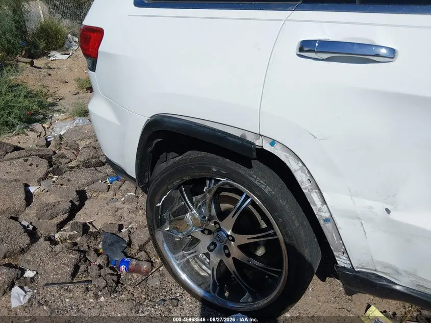 2017 JEEP GRAND CHEROKEE LAREDO 4X2