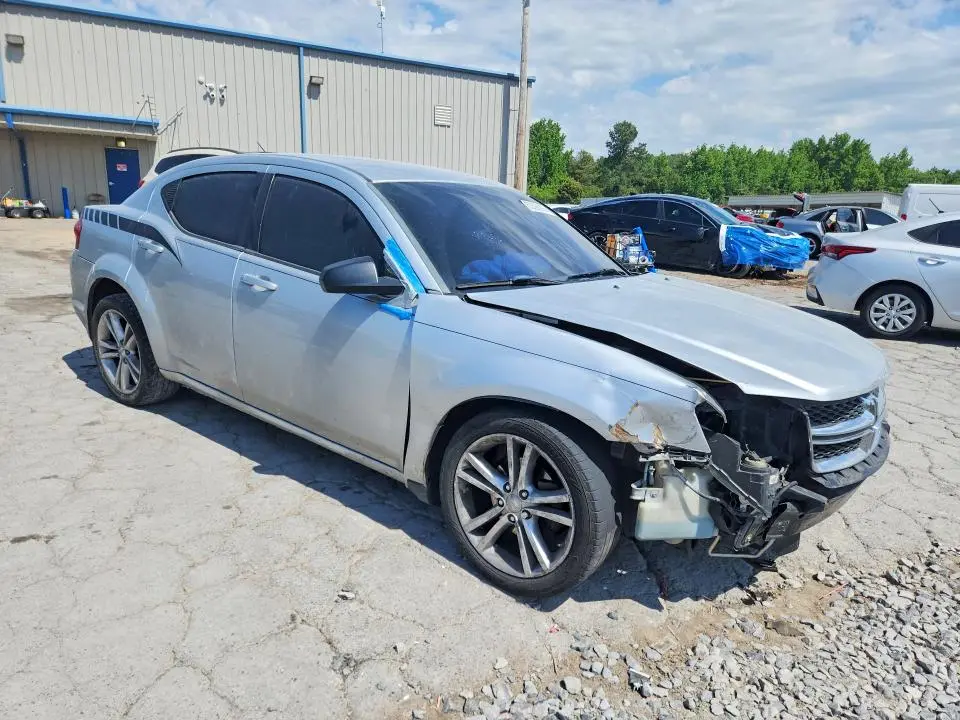 2012 DODGE AVENGER SE  