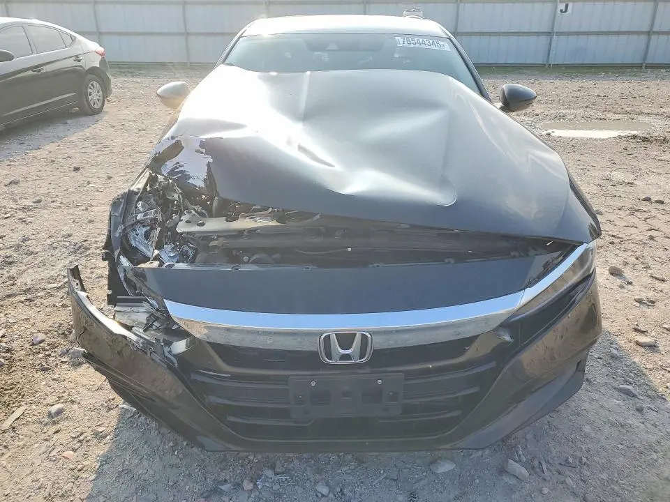 2018 HONDA ACCORD TOURING  