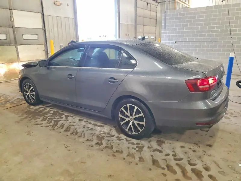2017 VOLKSWAGEN JETTA SE  