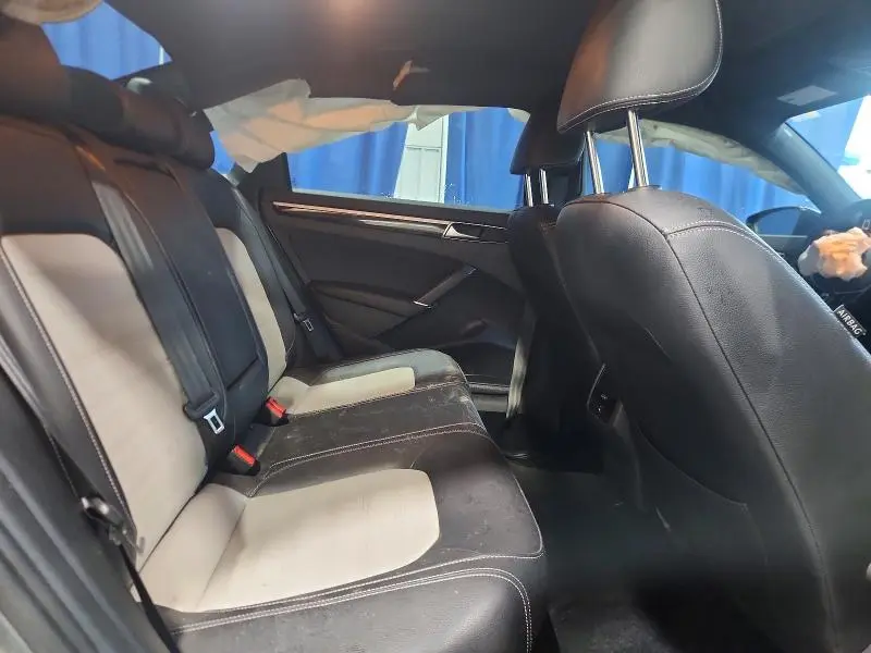 2018 VOLKSWAGEN PASSAT GT  