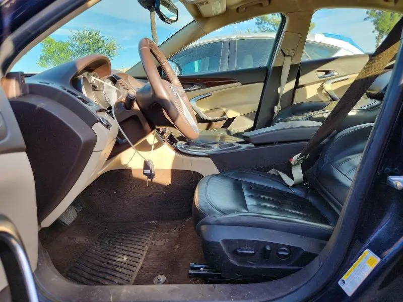 2011 BUICK REGAL CXL  