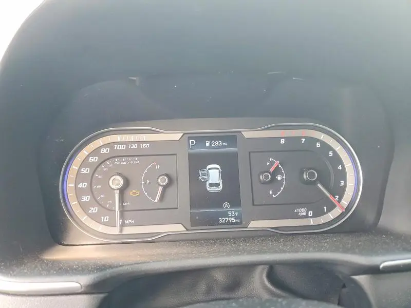 2023 HYUNDAI TUCSON SE  