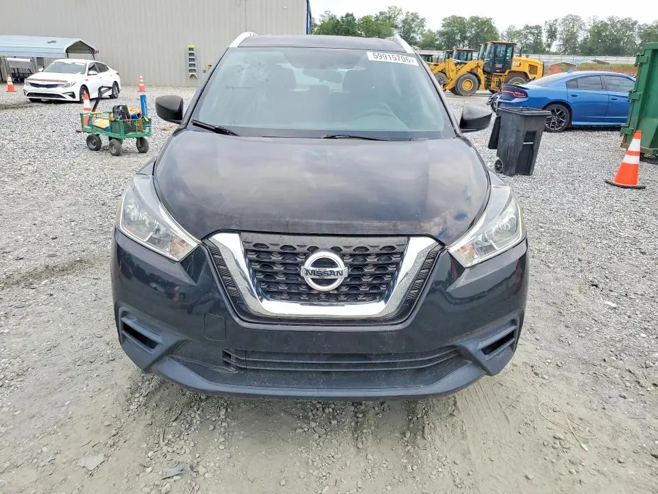 2019 NISSAN KICKS S  