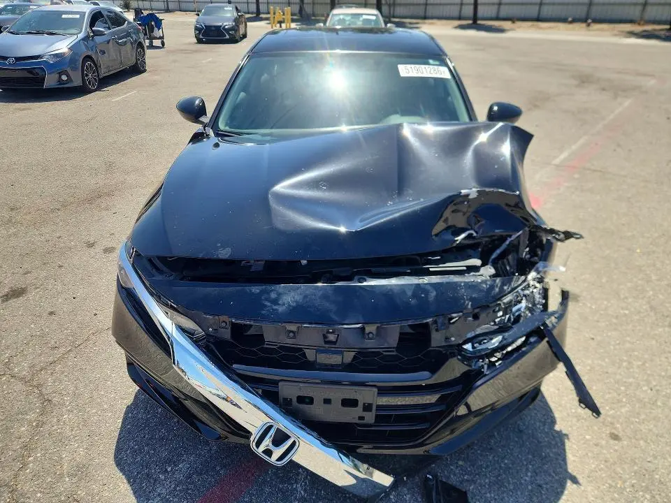 2018 HONDA ACCORD EX  