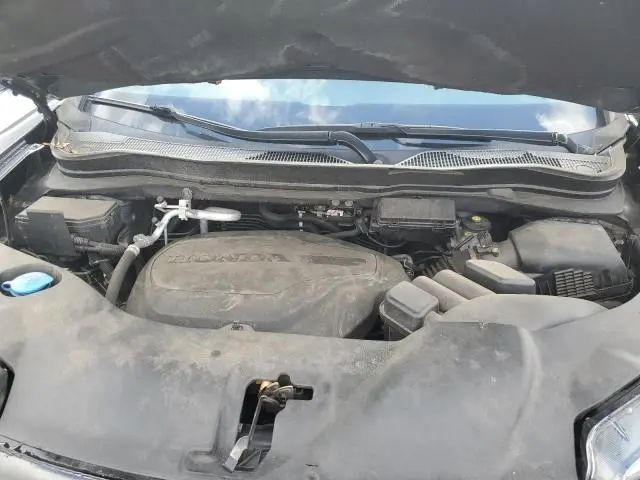 2021 HONDA PILOT SE  