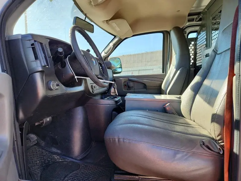 2014 CHEVY EXPRESS CARGO-R&D-CLN TITLE-PRI FLEET