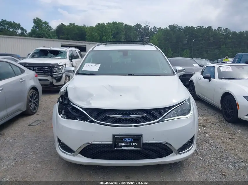 2020 CHRYSLER PACIFICA LIMITED