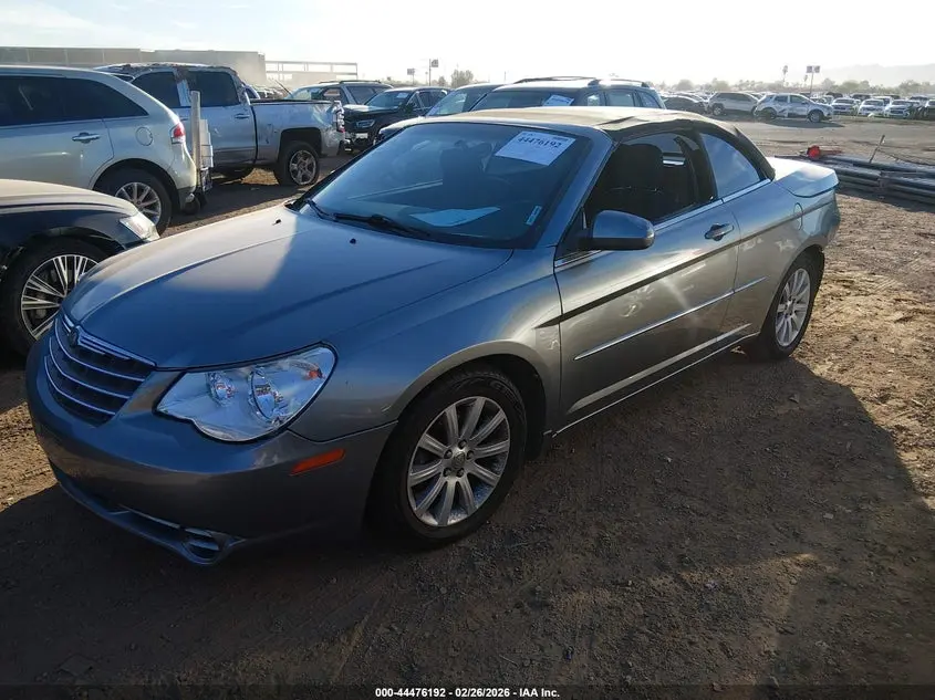 2010 CHRYSLER SEBRING TOURING