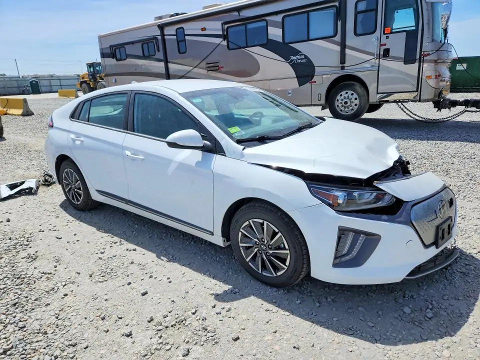 2021 HYUNDAI IONIQ SE  