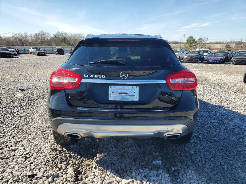 2015 MERCEDES-BENZ GLA 250  