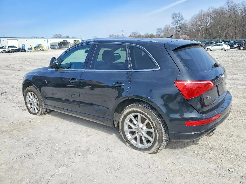 2011 AUDI Q5 PREMIUM PLUS  