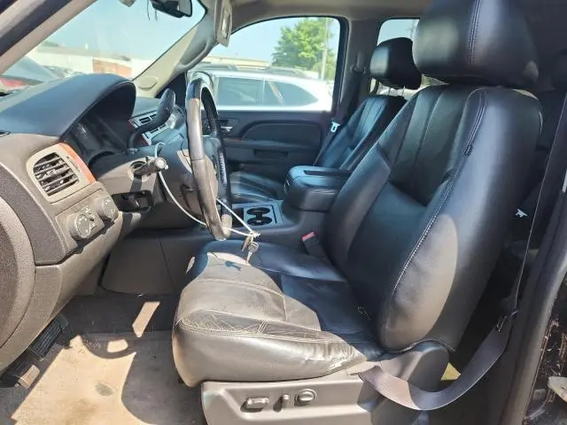 2013 CHEVROLET SUBURBAN K1500 LT  