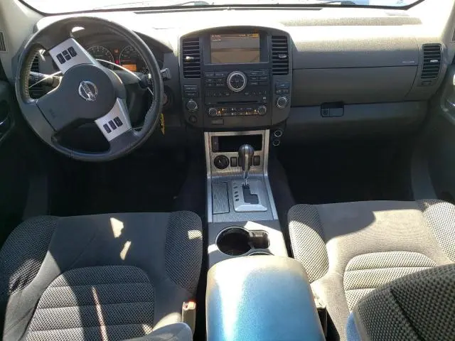 2011 NISSAN PATHFINDER S  