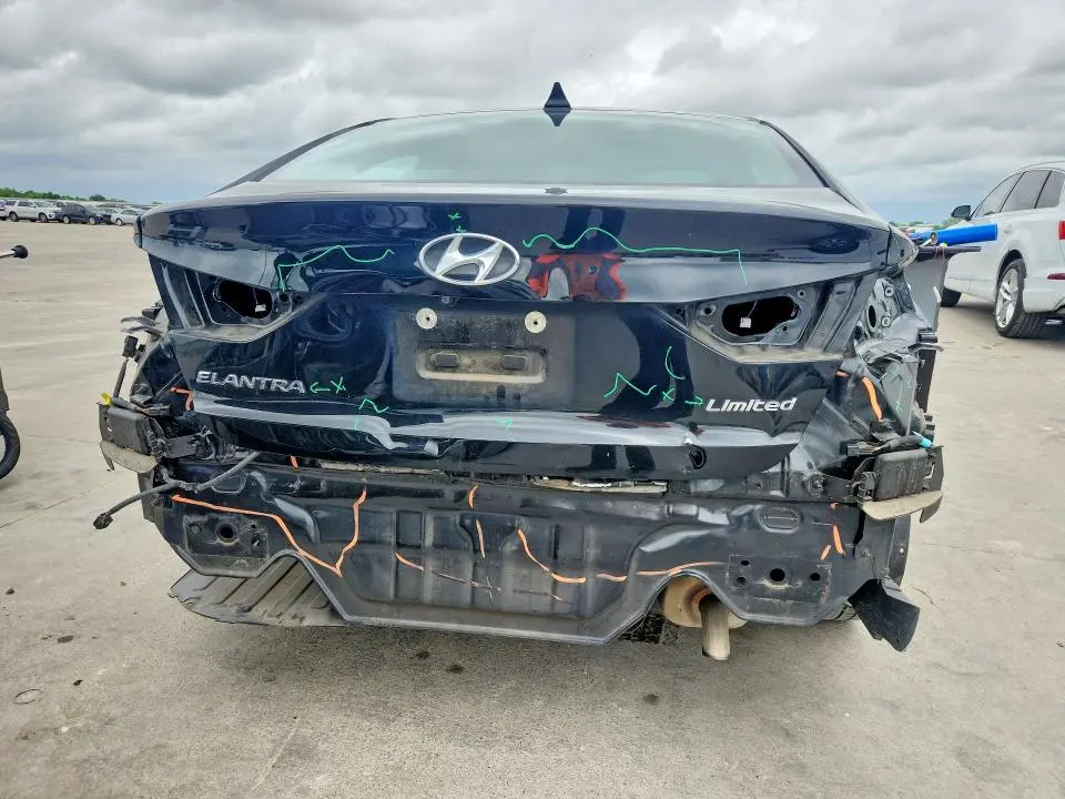 2017 HYUNDAI ELANTRA LIMITED  