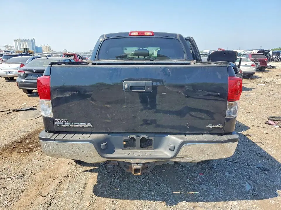 2011 TOYOTA TUNDRA CREWMAX SR5  