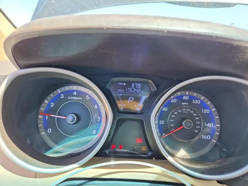 2012 HYUNDAI ELANTRA GLS  