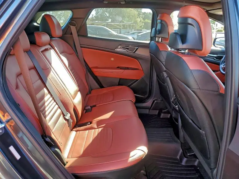 2024 KIA SPORTAGE SX PRESTIGE  