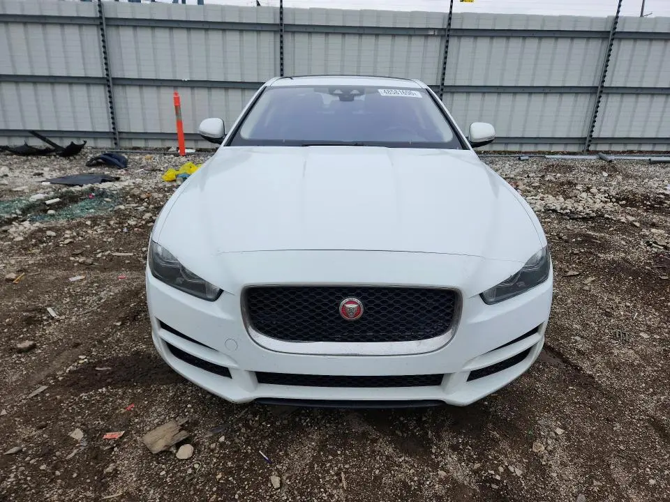 2017 JAGUAR XE   