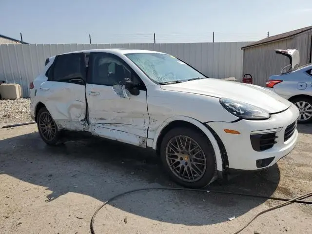 2018 PORSCHE CAYENNE   