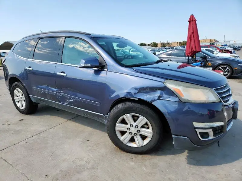 2014 CHEVROLET TRAVERSE LT  