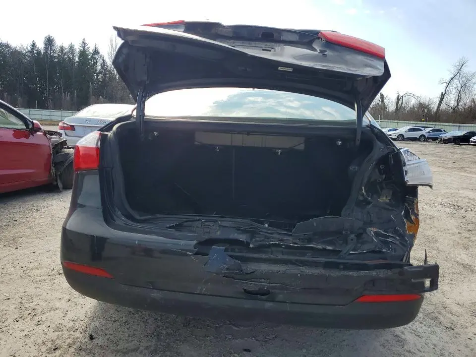 2015 KIA FORTE LX  
