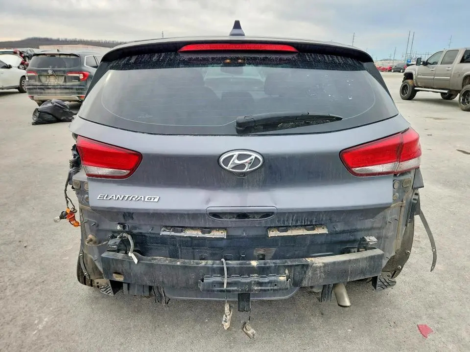 2019 HYUNDAI ELANTRA GT   