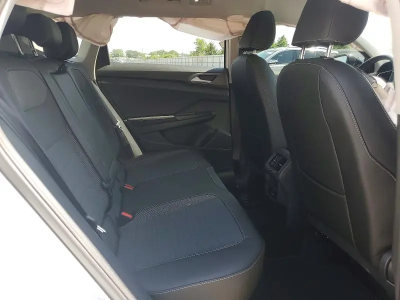2025 VOLKSWAGEN TAOS SE BLACK  