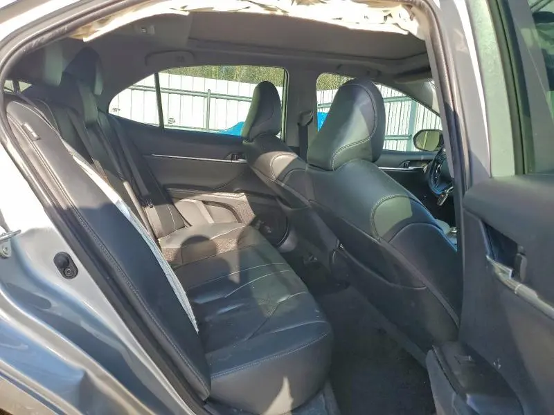 2022 TOYOTA CAMRY XSE  