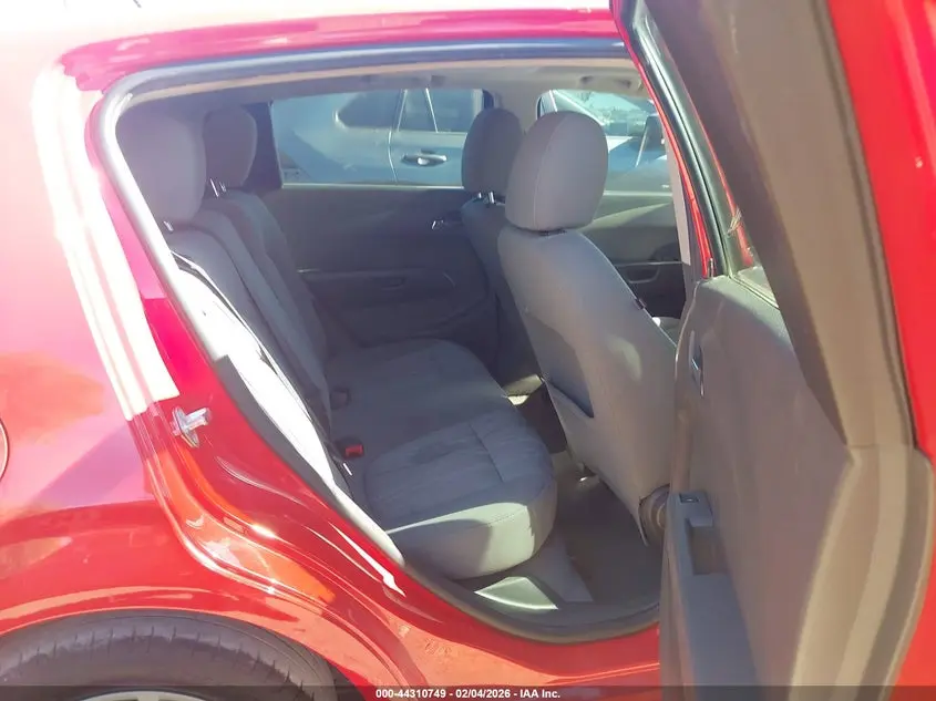 2015 CHEVROLET SONIC LT AUTO