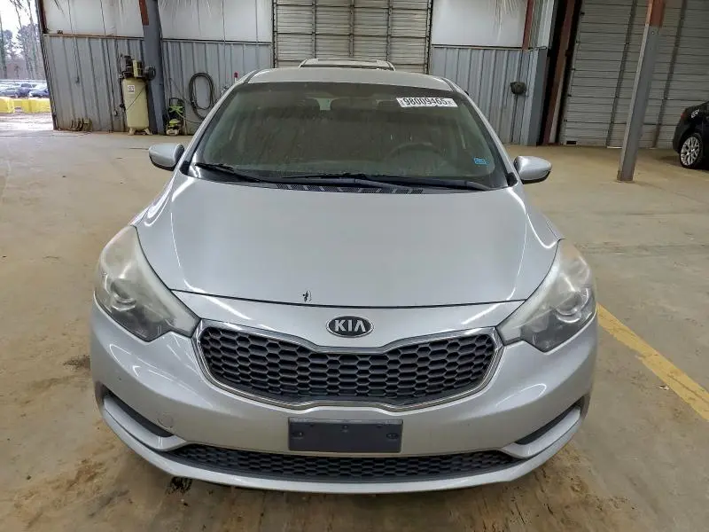 2016 KIA FORTE LX  