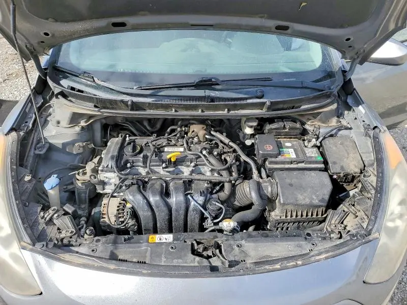 2017 HYUNDAI ELANTRA GT BASE  