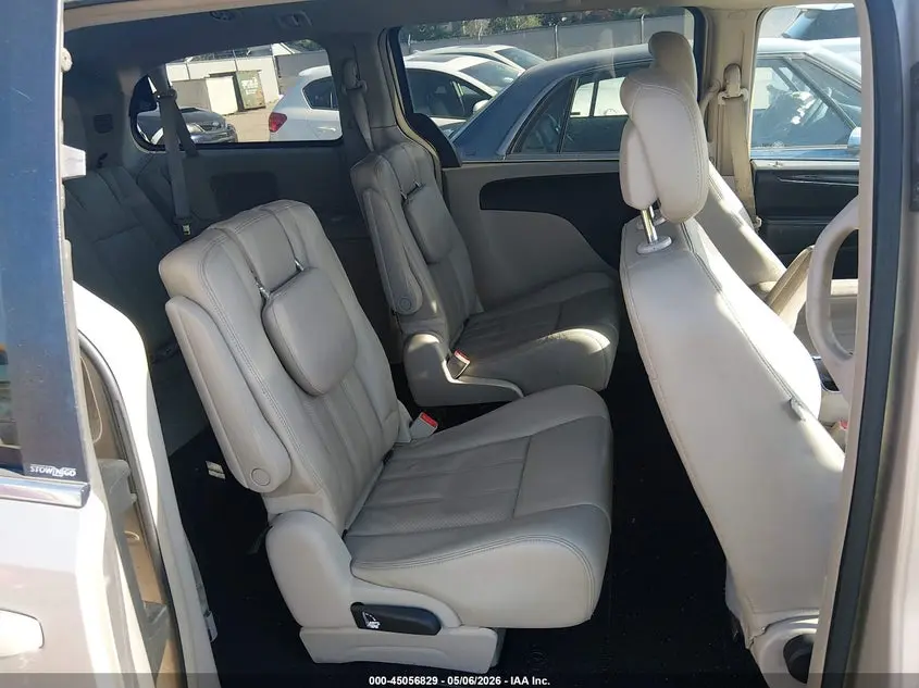 2012 CHRYSLER TOWN & COUNTRY TOURING