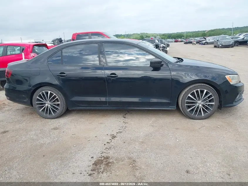 2016 VOLKSWAGEN JETTA 1.8T SPORT