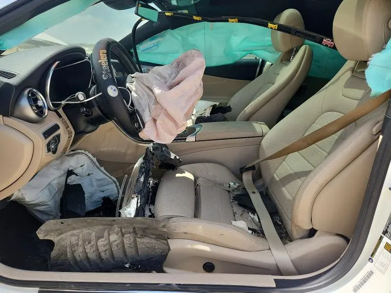 2020 MERCEDES-BENZ C 300  