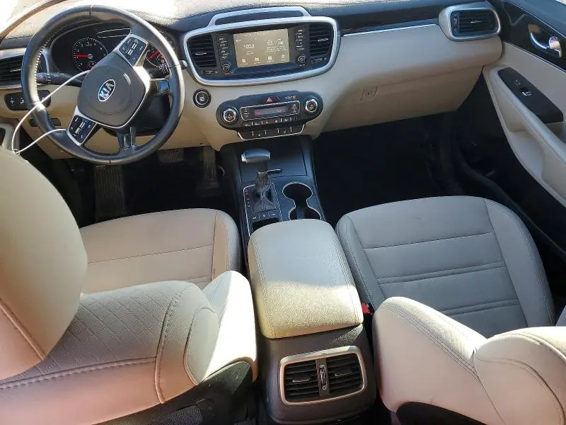 2020 KIA SORENTO S  