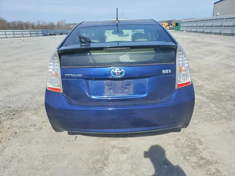 2014 TOYOTA PRIUS   